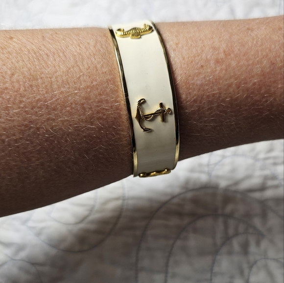 Janna Conner White and Gold Nautical Bangle Bracelet - Picture 9 of 9